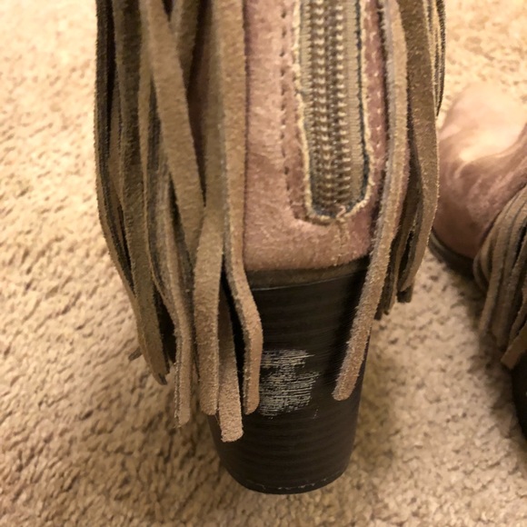 Size 7.5 Western Style Booties - Picture 4 of 4